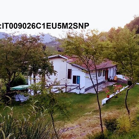 B&B La Casa Del Daino Millesimo Екстериор снимка